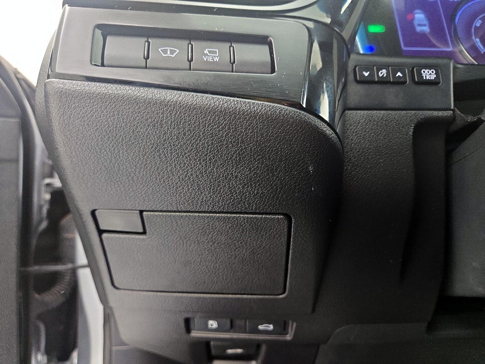 2025 Lexus ES Hybrid 300h Ultra Luxury - Photo 14