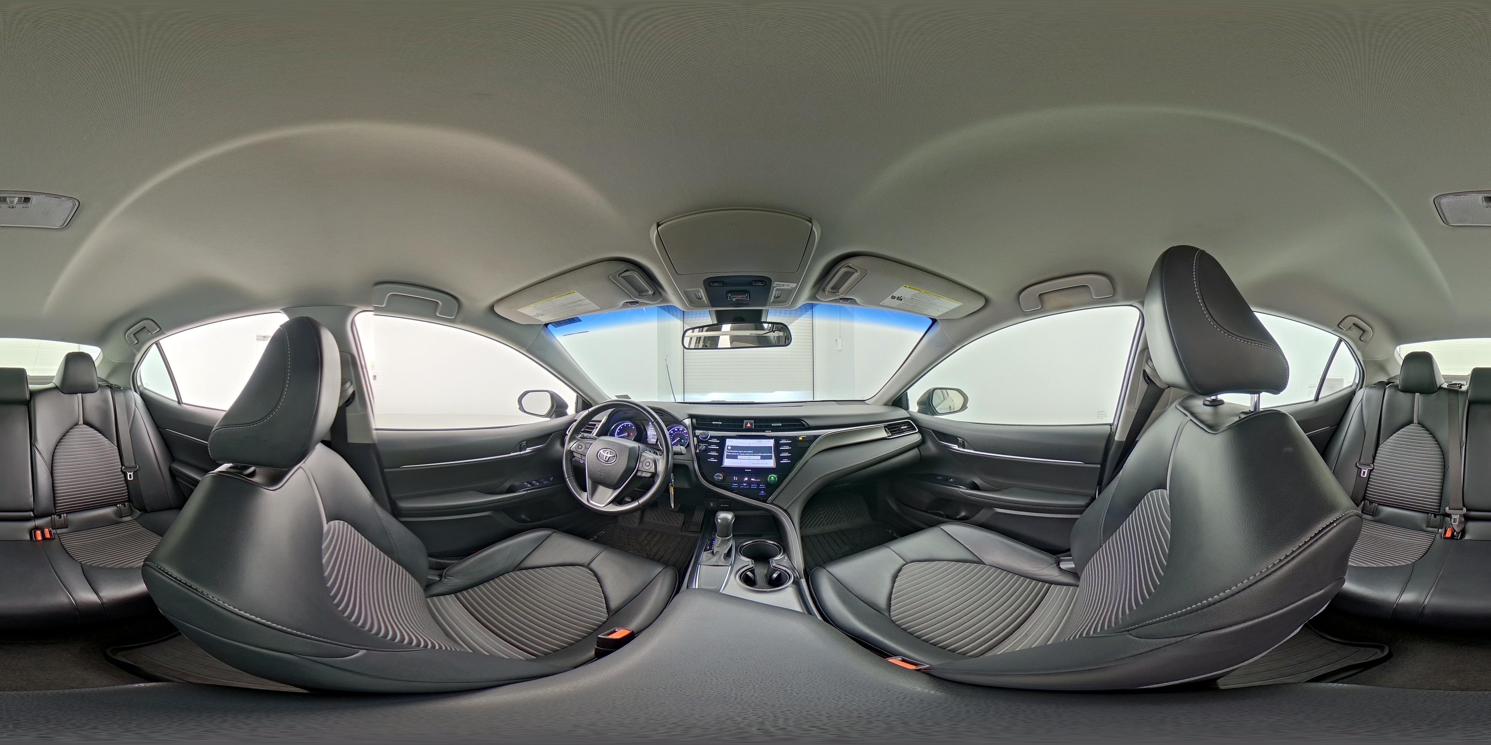 2020 Toyota Camry SE Nightshade - Photo 24
