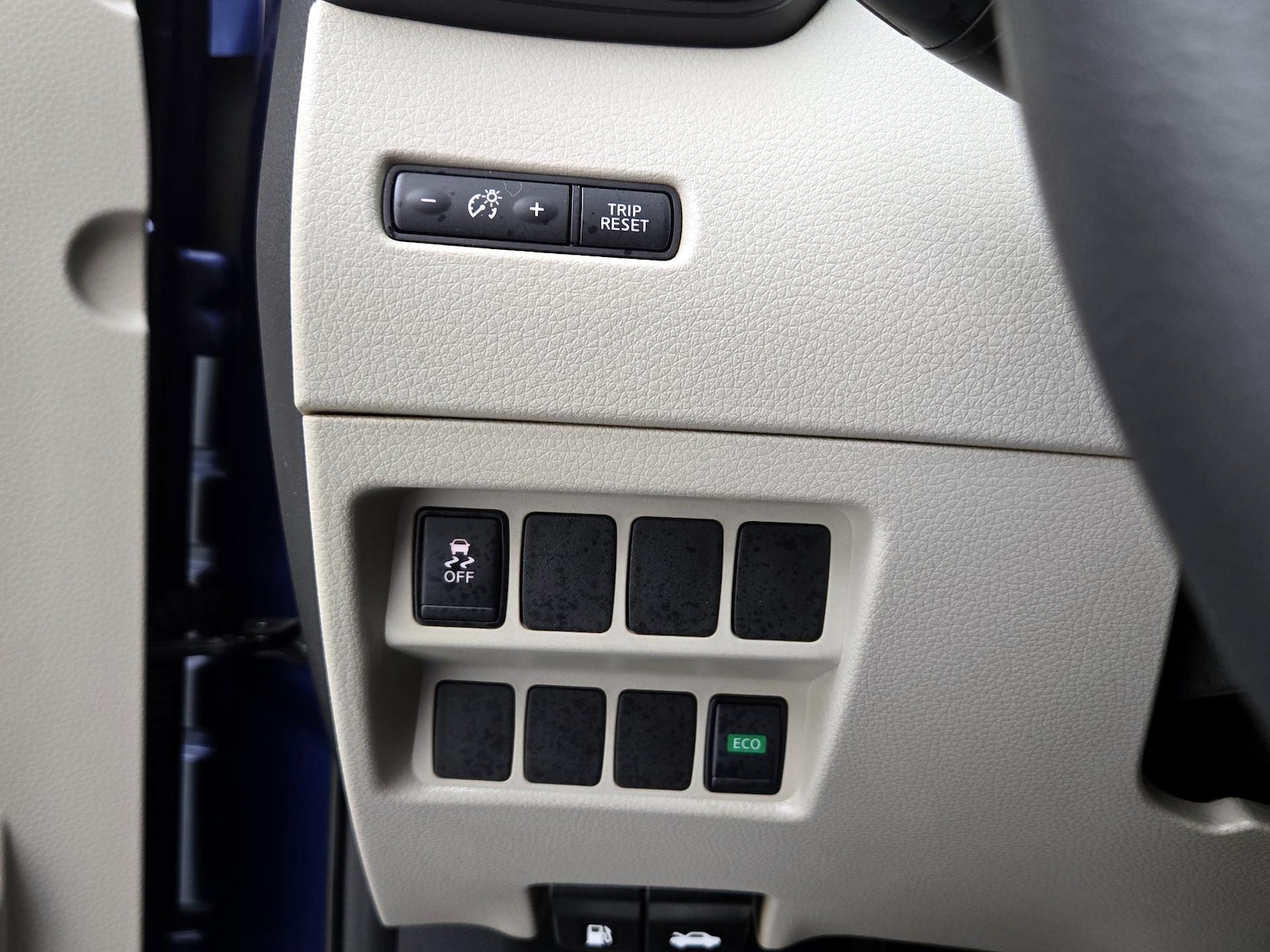 2018 Nissan Rogue Sport SV - Photo 14