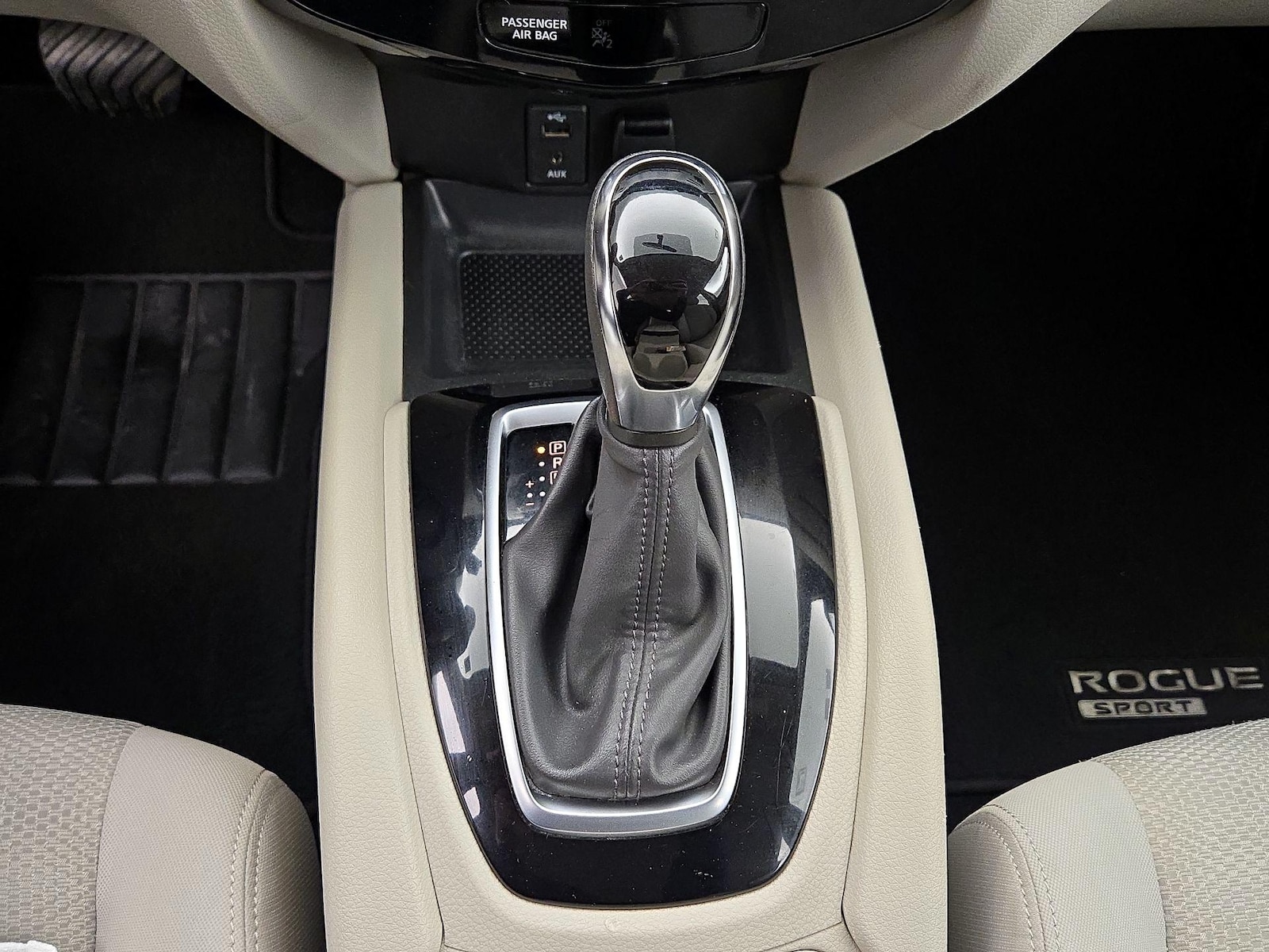2018 Nissan Rogue Sport SV - Photo 18