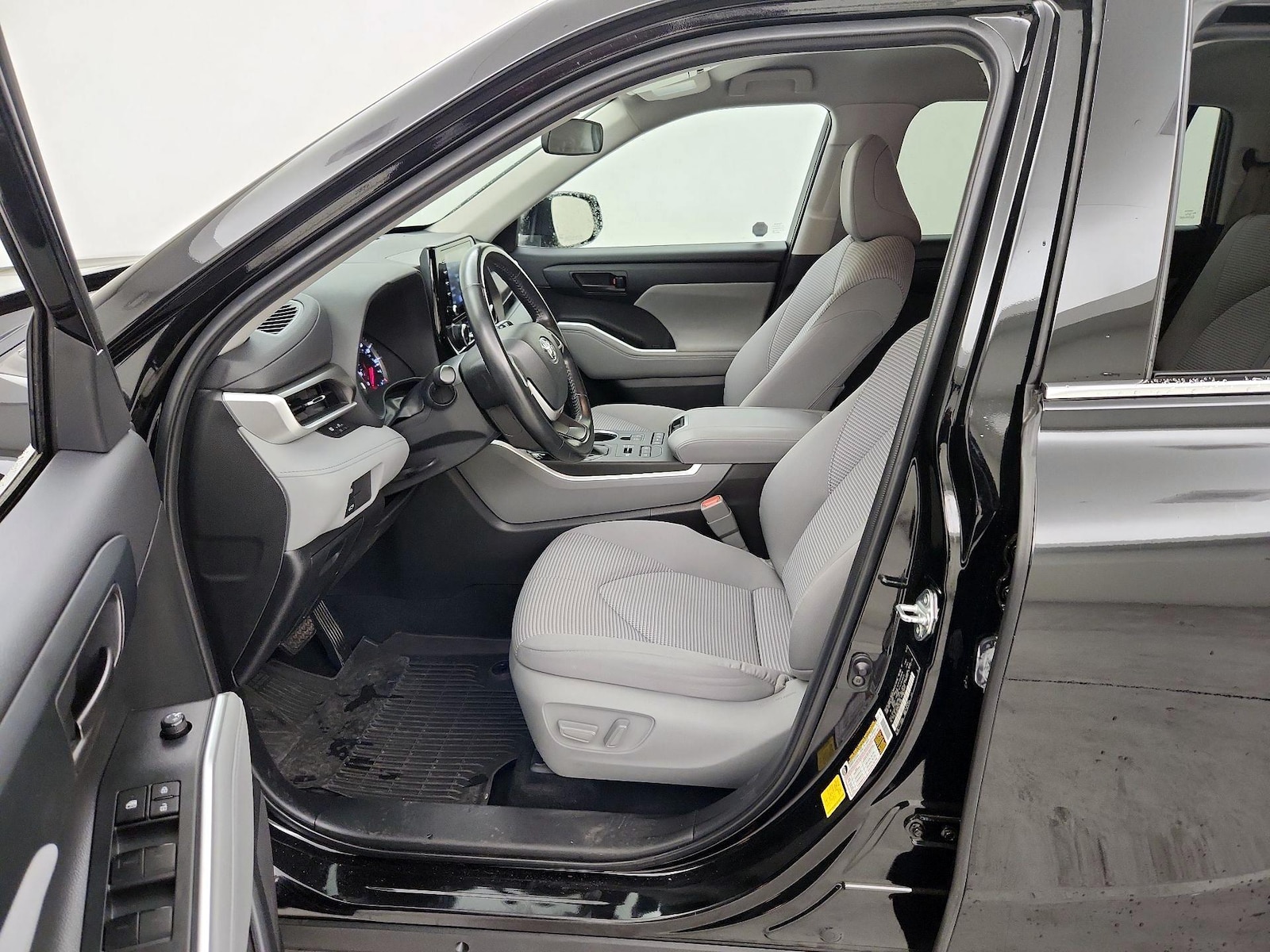 Power Seat(s) & Side Airbags