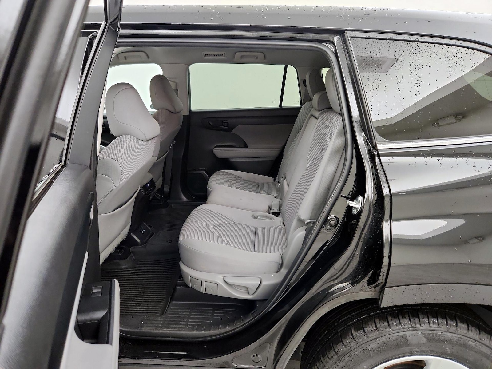 Rear Air Conditioning