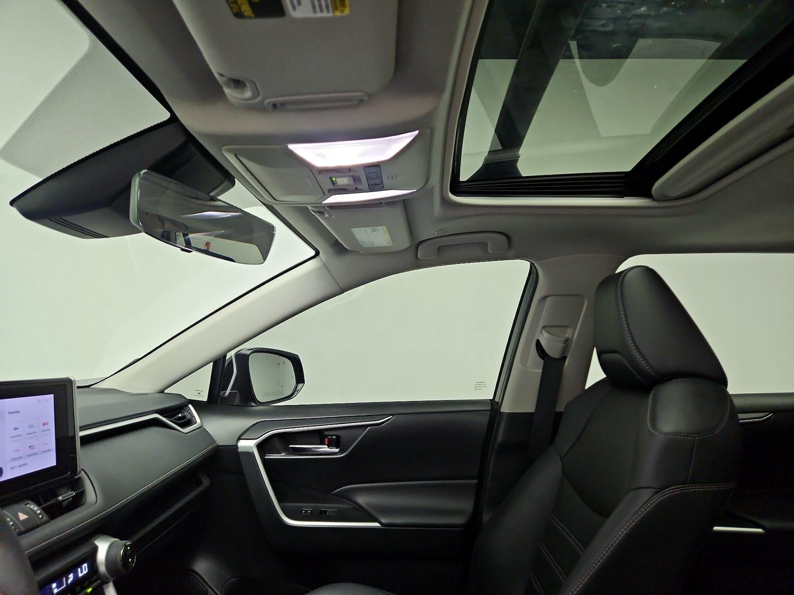 Sunroof(s) & Overhead Airbags