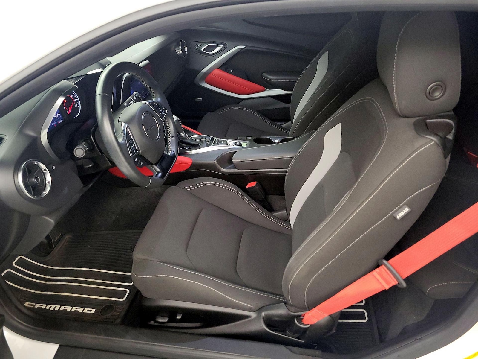 Power Seat(s) & Side Airbags