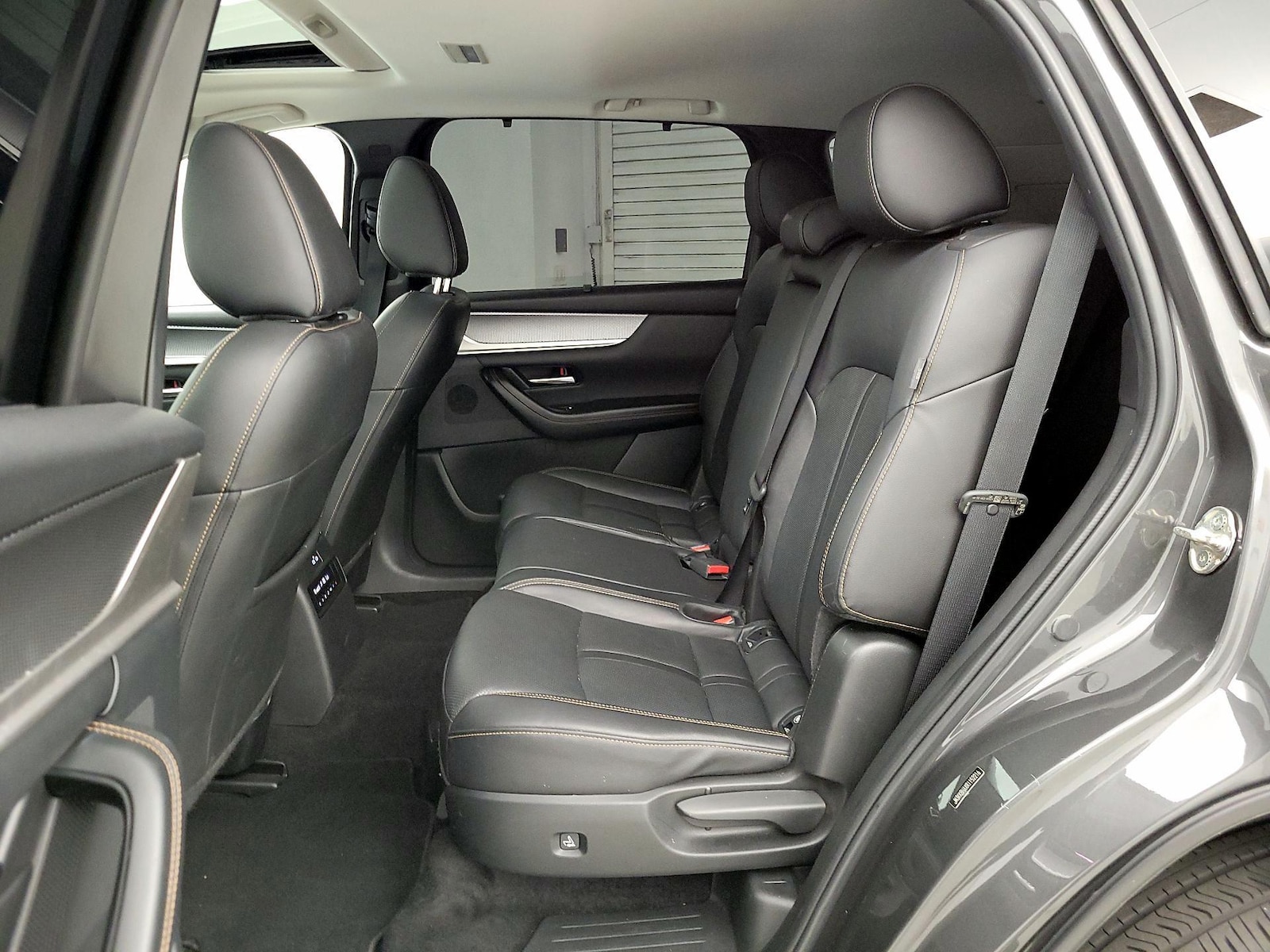 Rear Air Conditioning