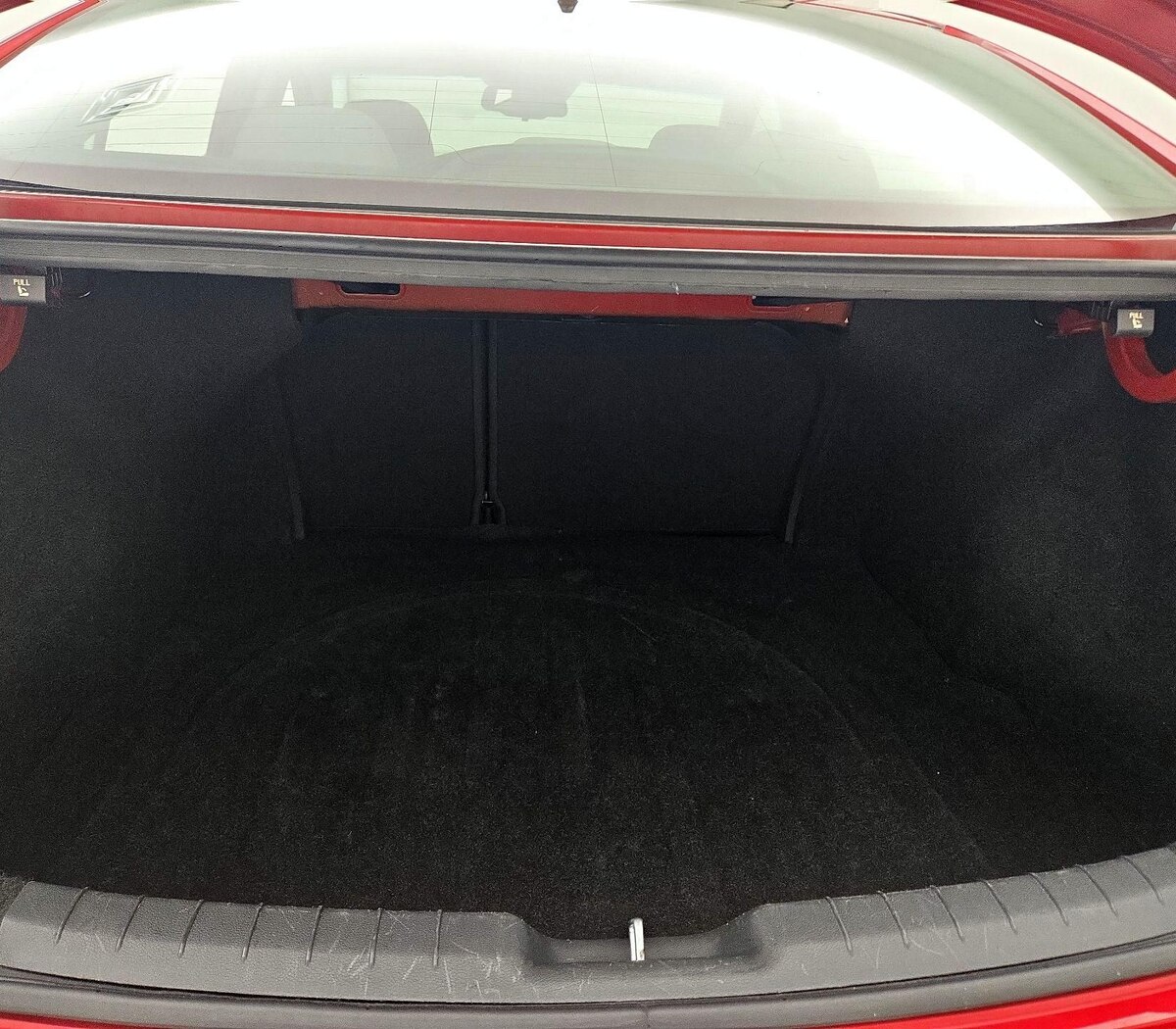 Trunk/Cargo (Seats Up)