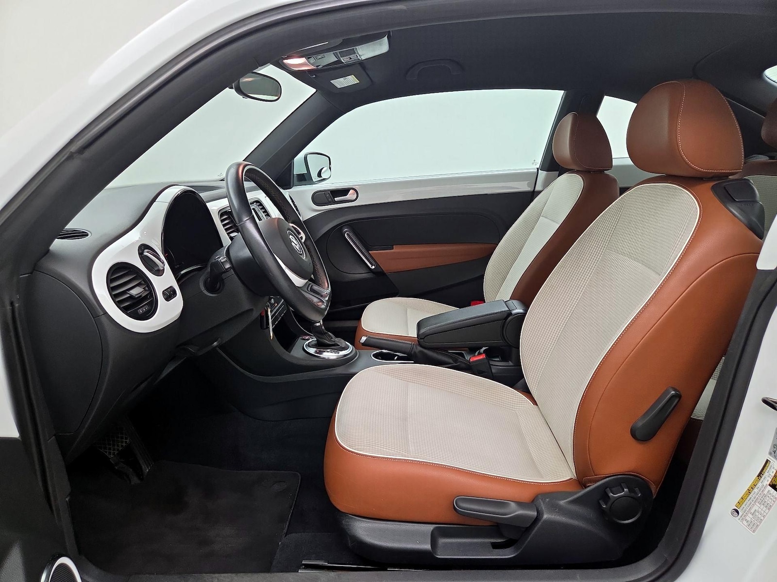 2015 Volkswagen Beetle 1.8 - Photo 12