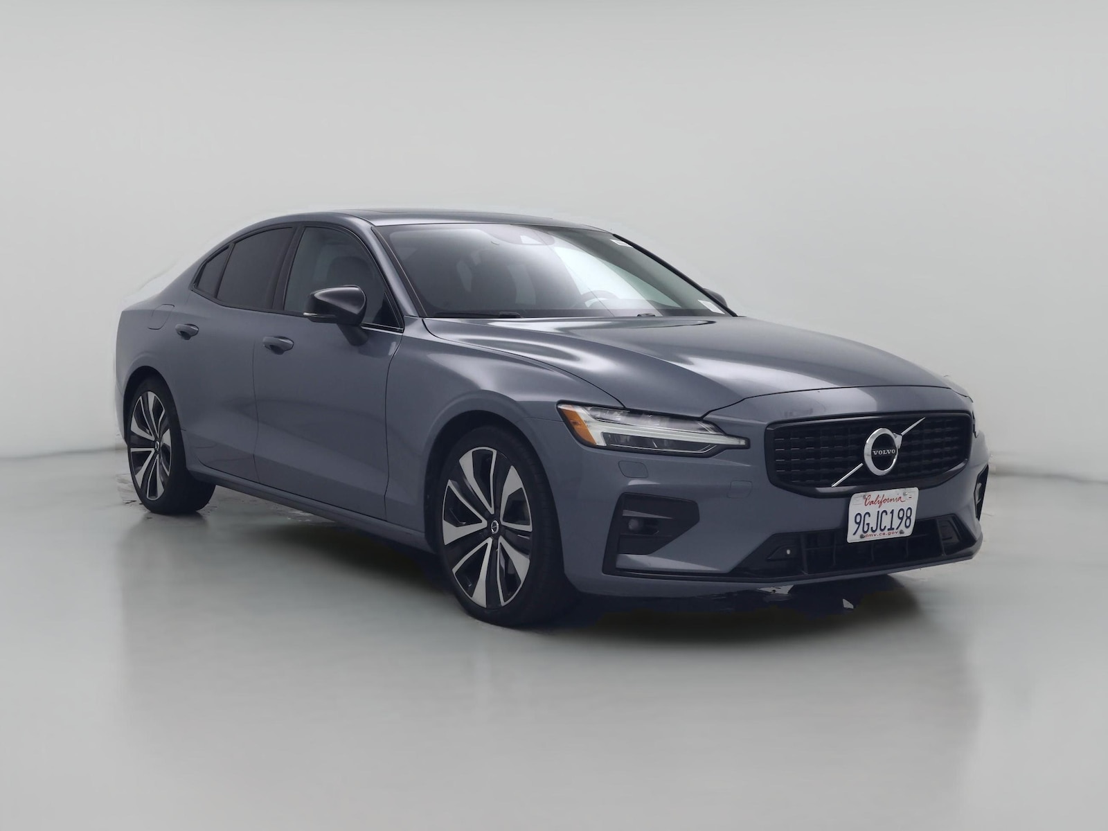 2022 Volvo S60