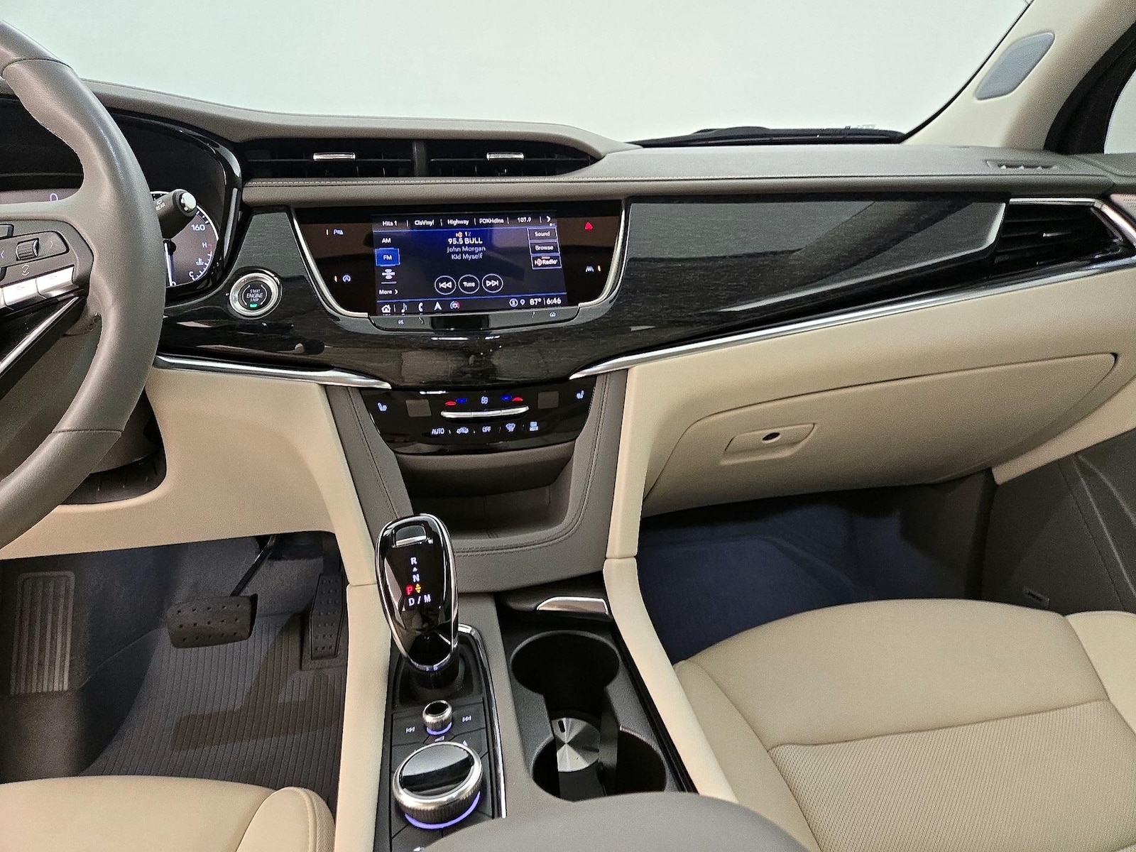 2022 Cadillac XT6 Premium Luxury - Photo 10