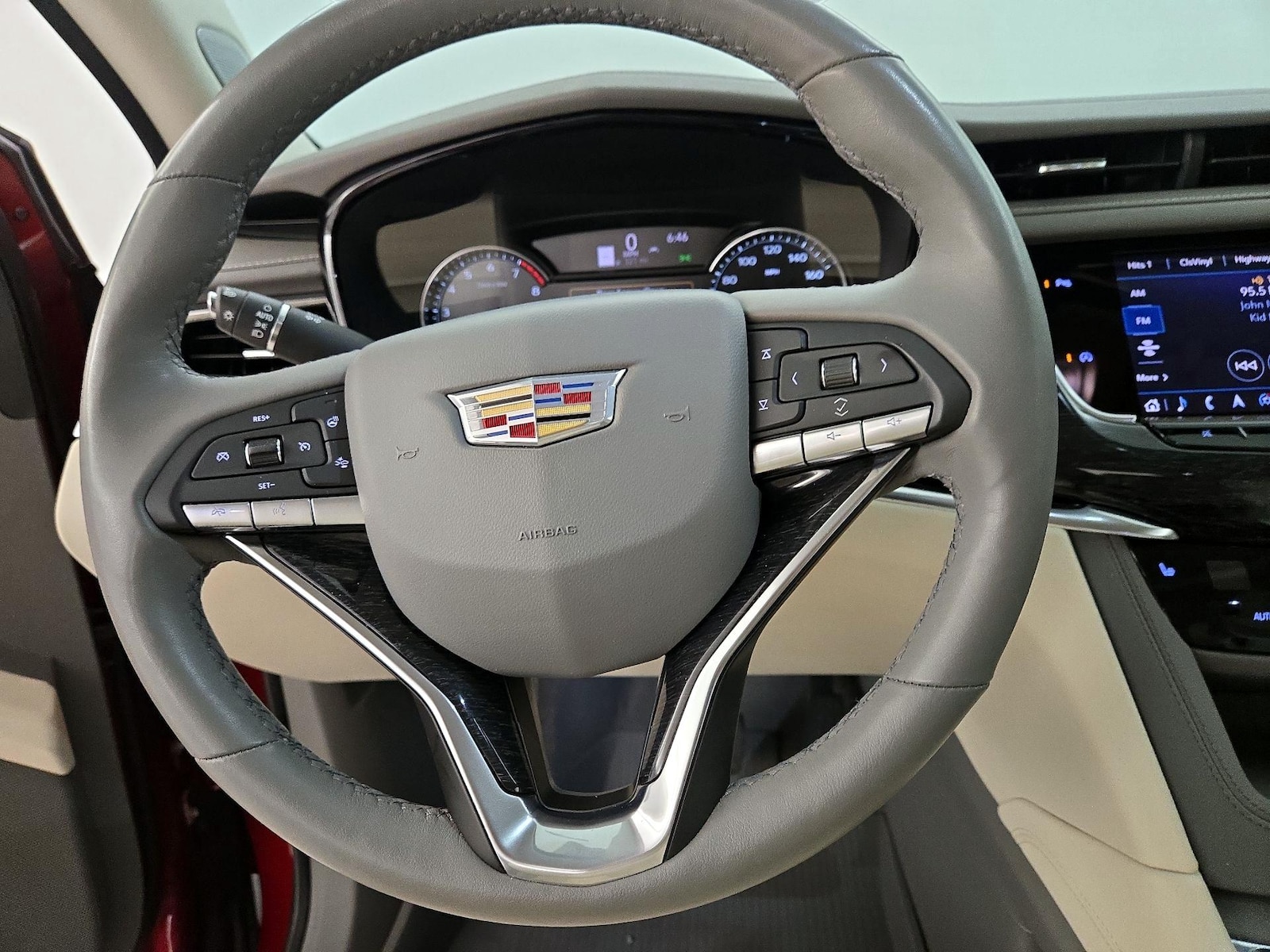 2022 Cadillac XT6 Premium Luxury - Photo 11