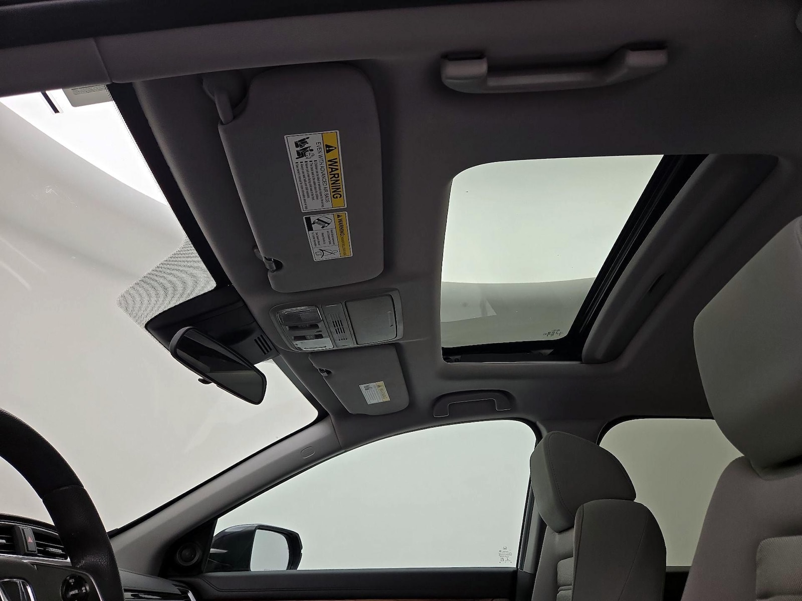 Sunroof(s) & Overhead Airbags