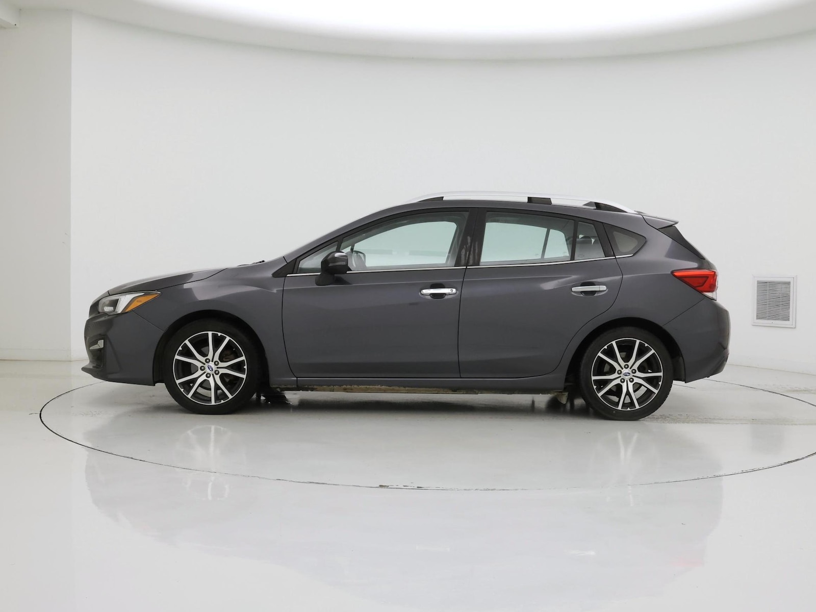 2019 Subaru Impreza Limited - Photo 4
