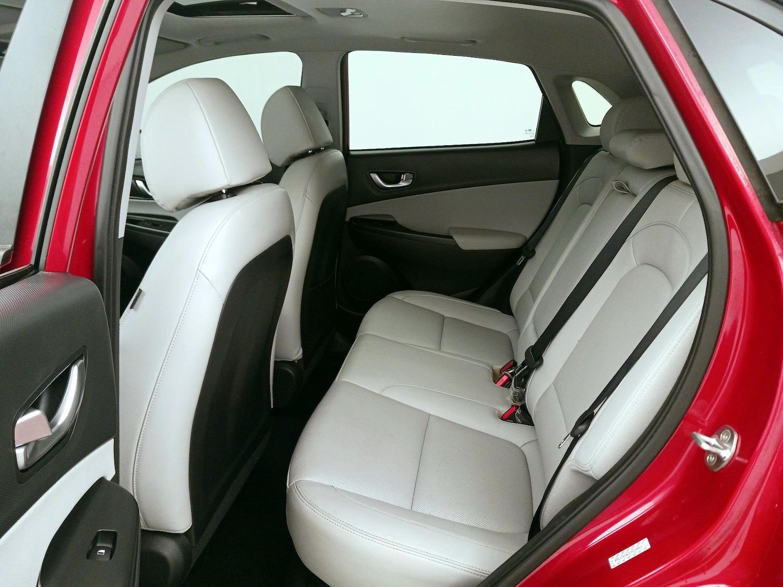 2022 Hyundai Kona Limited - Photo 22
