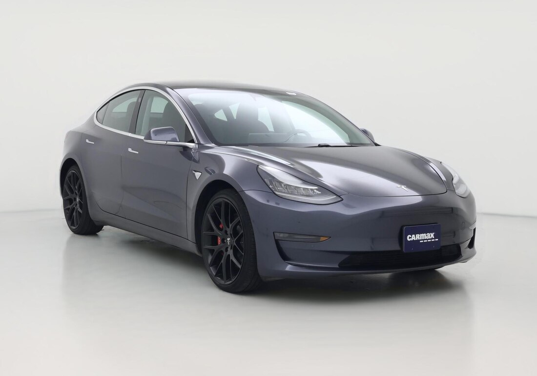2020 Tesla Model 3 Performance in Silver — CarMax photo