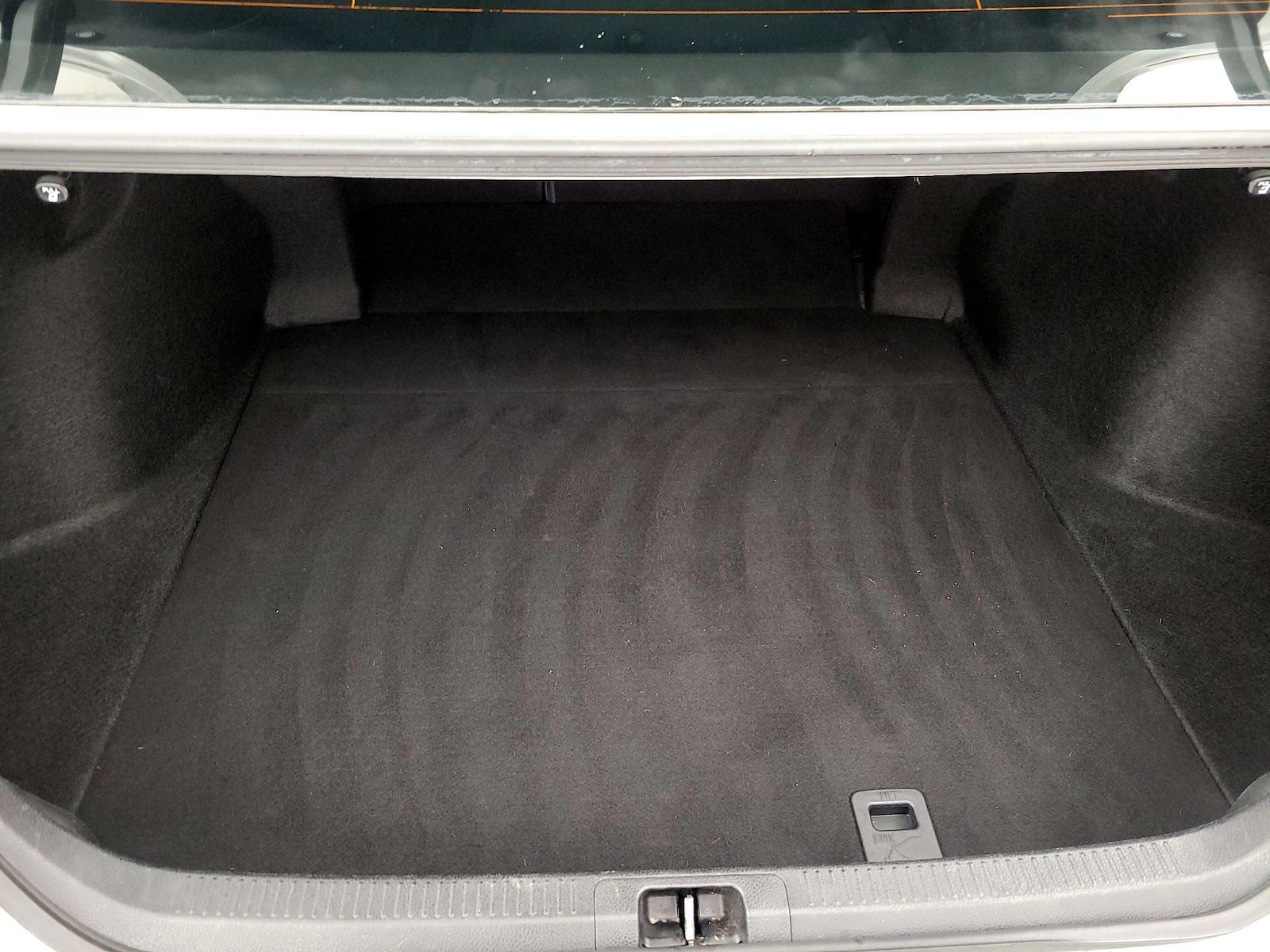 2018 Toyota Camry XLE - Photo 20
