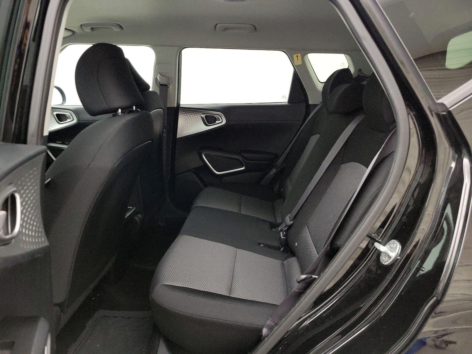 2021 Kia Soul LX - Photo 20