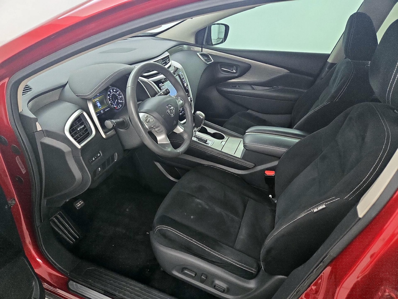 Power Seat(s) & Side Airbags