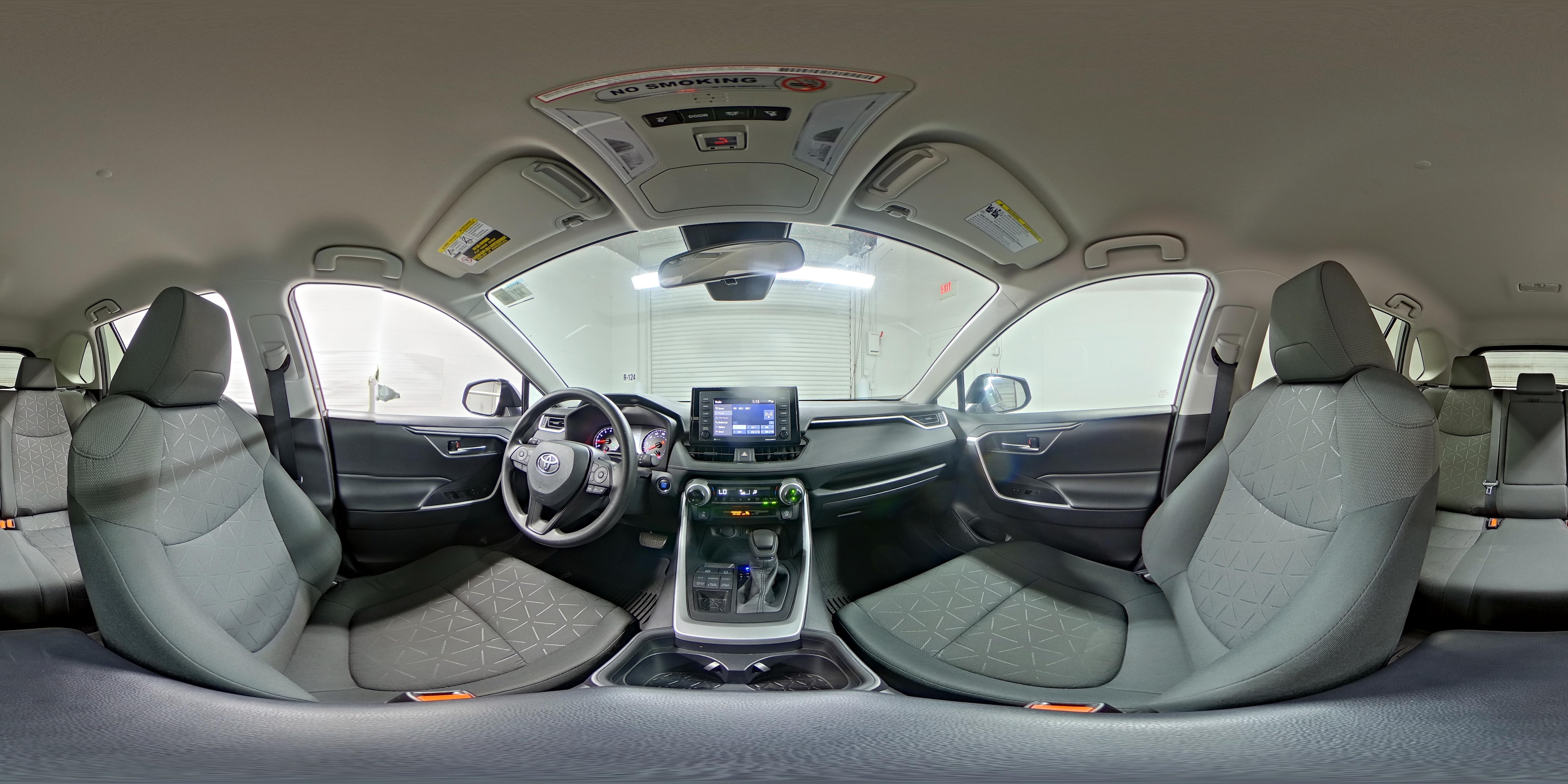 2020 Toyota RAV4 XLE - Photo 24