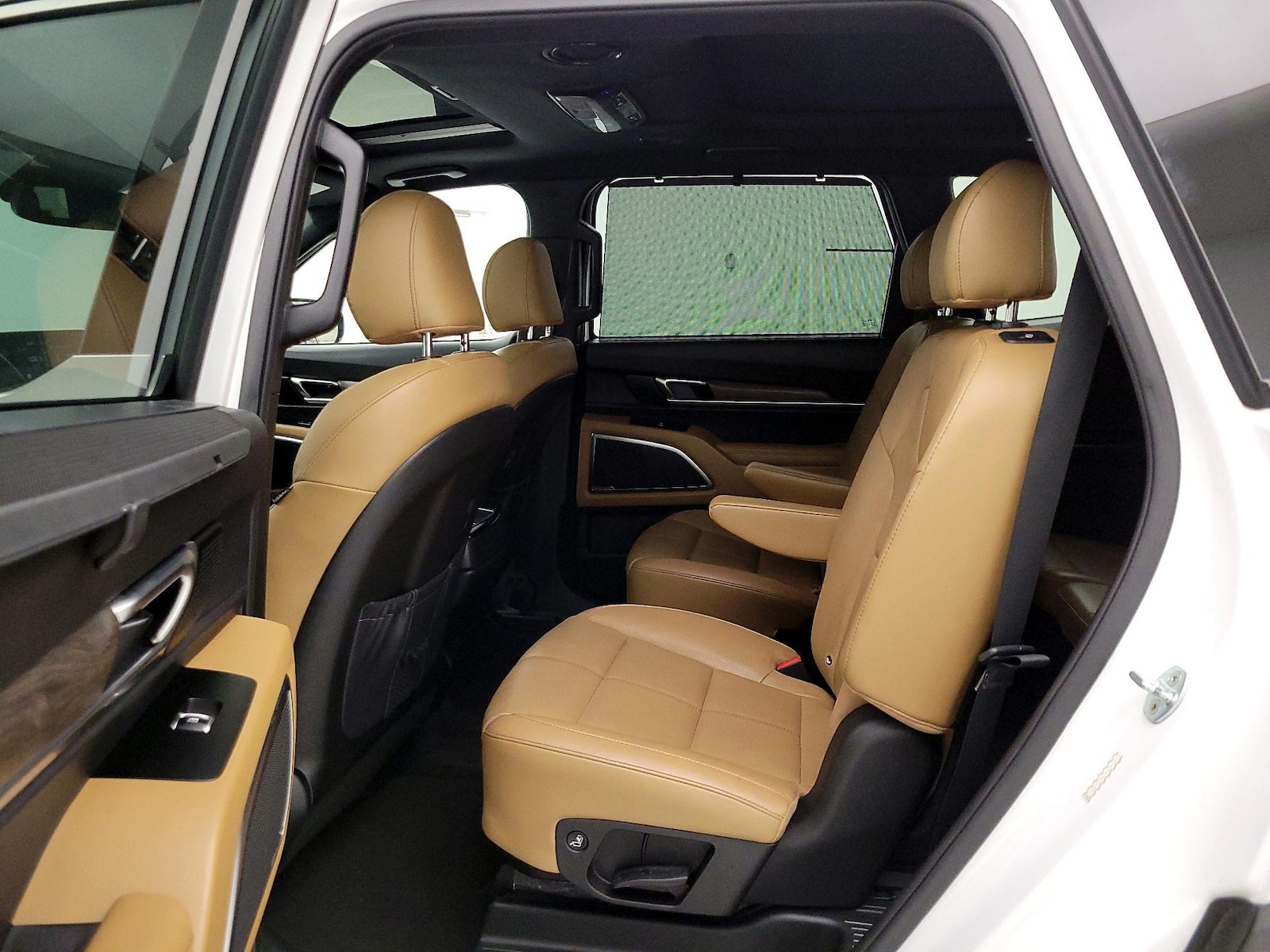 Rear Air Conditioning