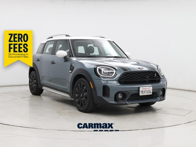 Gray 2024 MINI Countryman SUV / Crossover Front-Wheel Drive Automatic