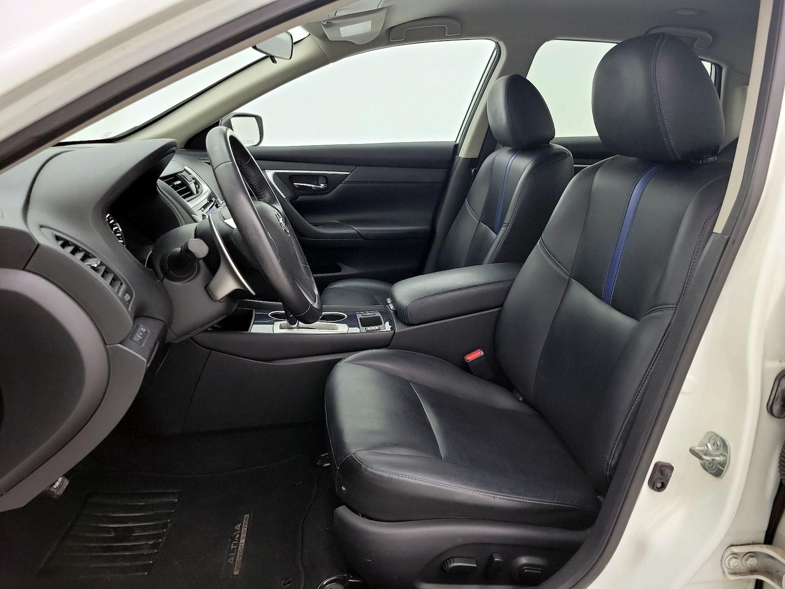 Power Seat(s) & Side Airbags