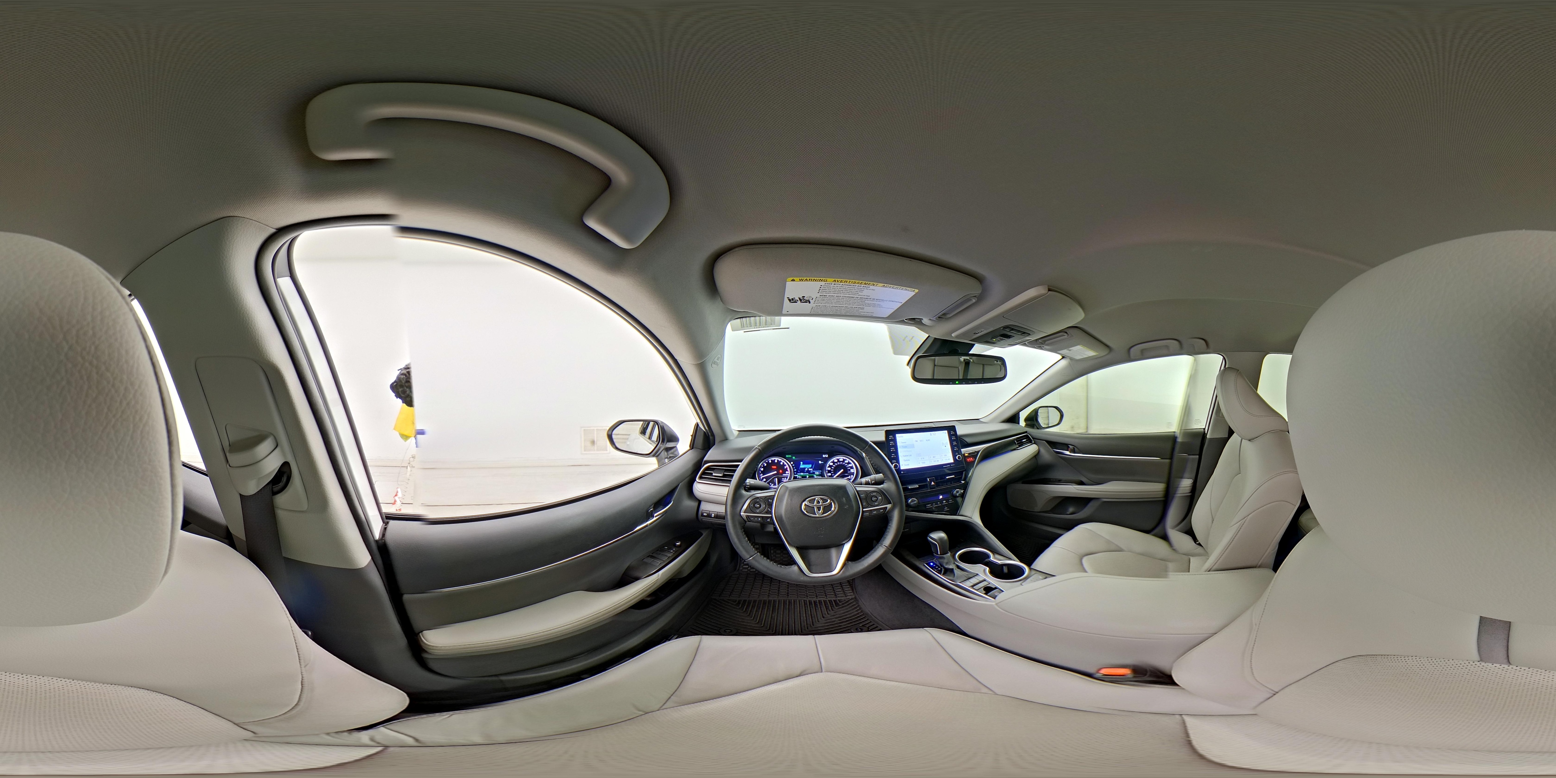 2024 Toyota Camry XLE - Photo 26