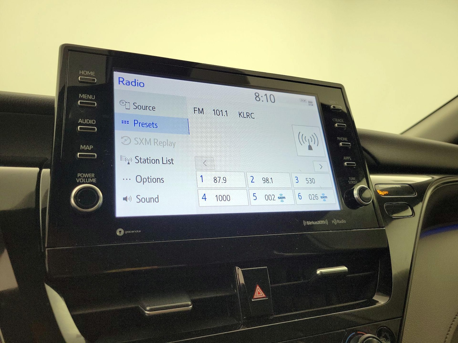 2024 Toyota Camry XLE - Photo 16