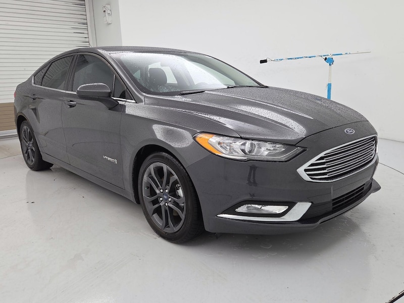 2018 Ford Fusion Hybrid SE