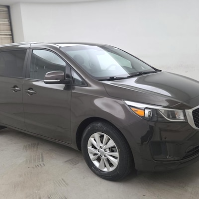 2017 Kia Sedona LX