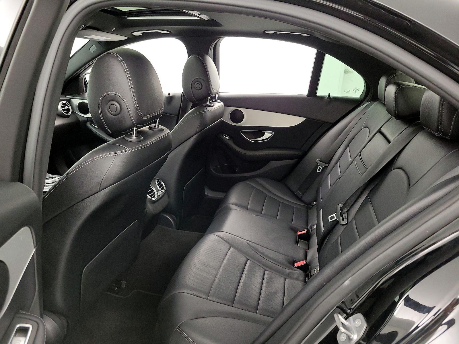 2019 Mercedes-Benz C-Class Sedan C300 - Photo 20