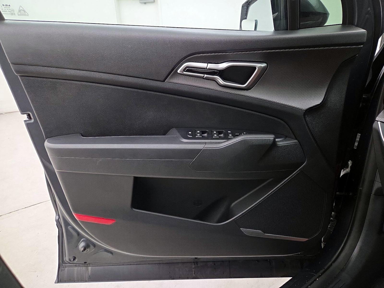 2025 Kia Sportage LX Hybrid - Photo 13