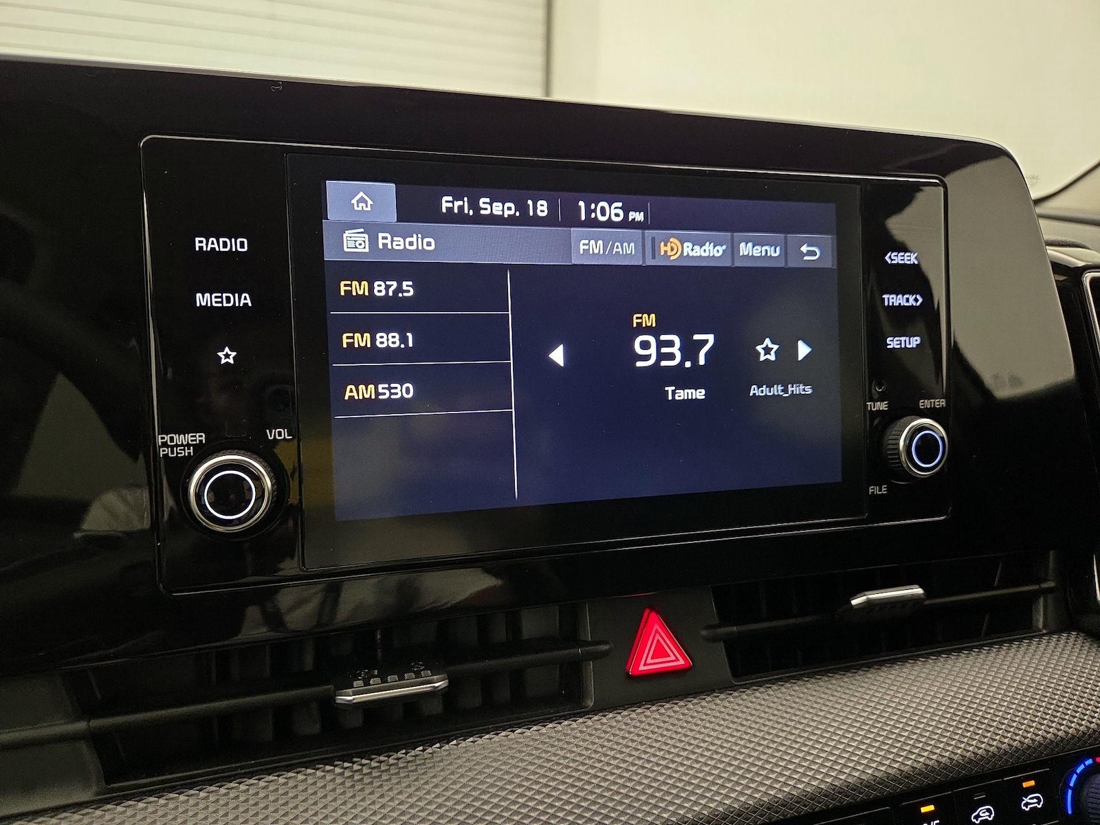 2025 Kia Sportage LX Hybrid - Photo 15