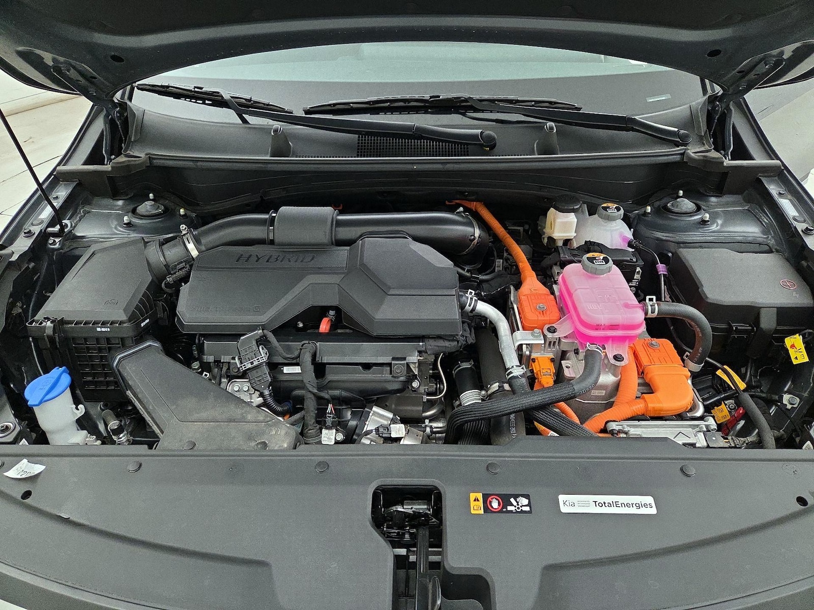 2025 Kia Sportage LX Hybrid - Photo 20