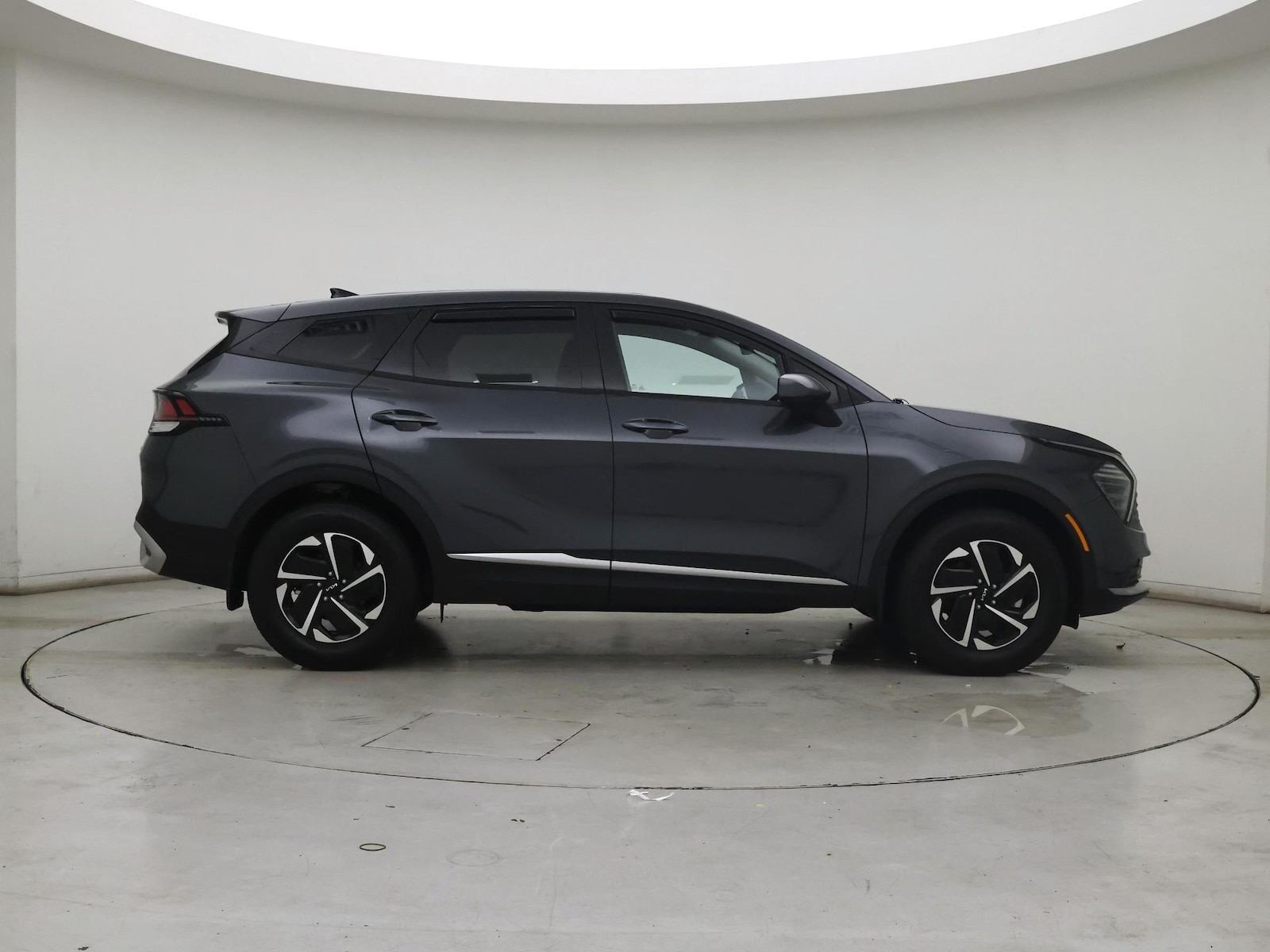 2025 Kia Sportage LX Hybrid - Photo 8