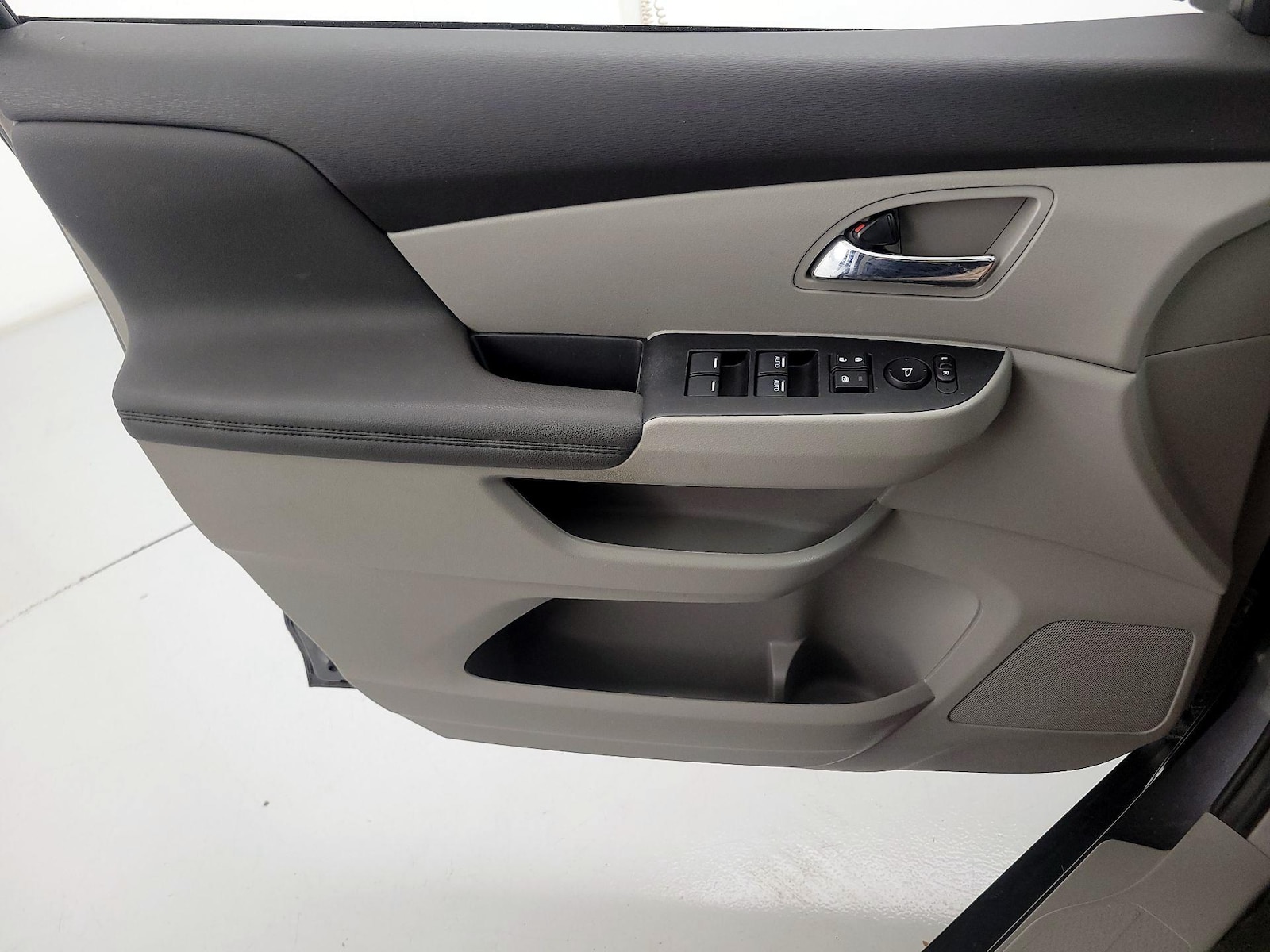 2015 Honda Odyssey EX-L - Photo 13