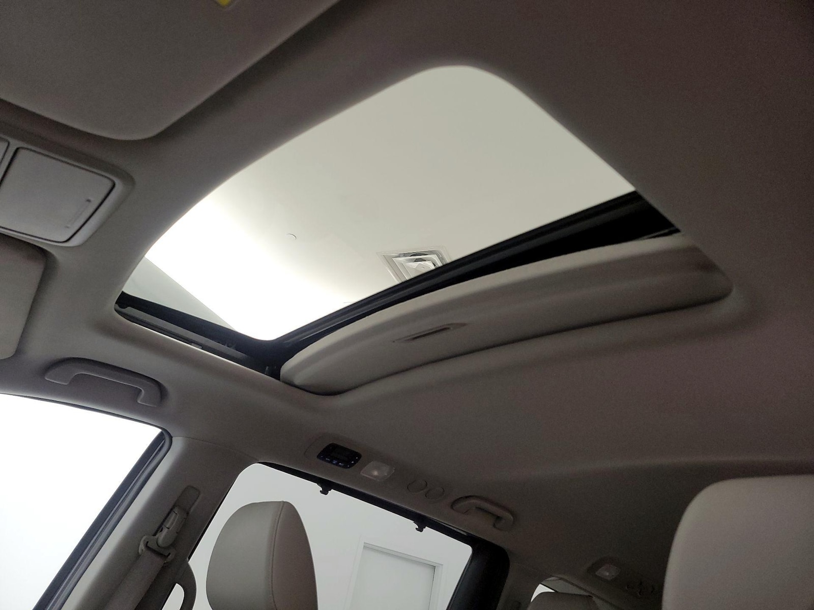 2015 Honda Odyssey EX-L - Photo 20