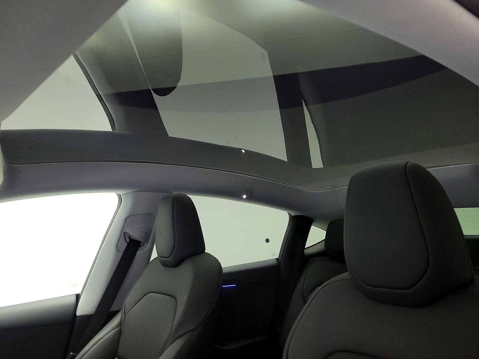 Skylight(s) & Overhead Airbags