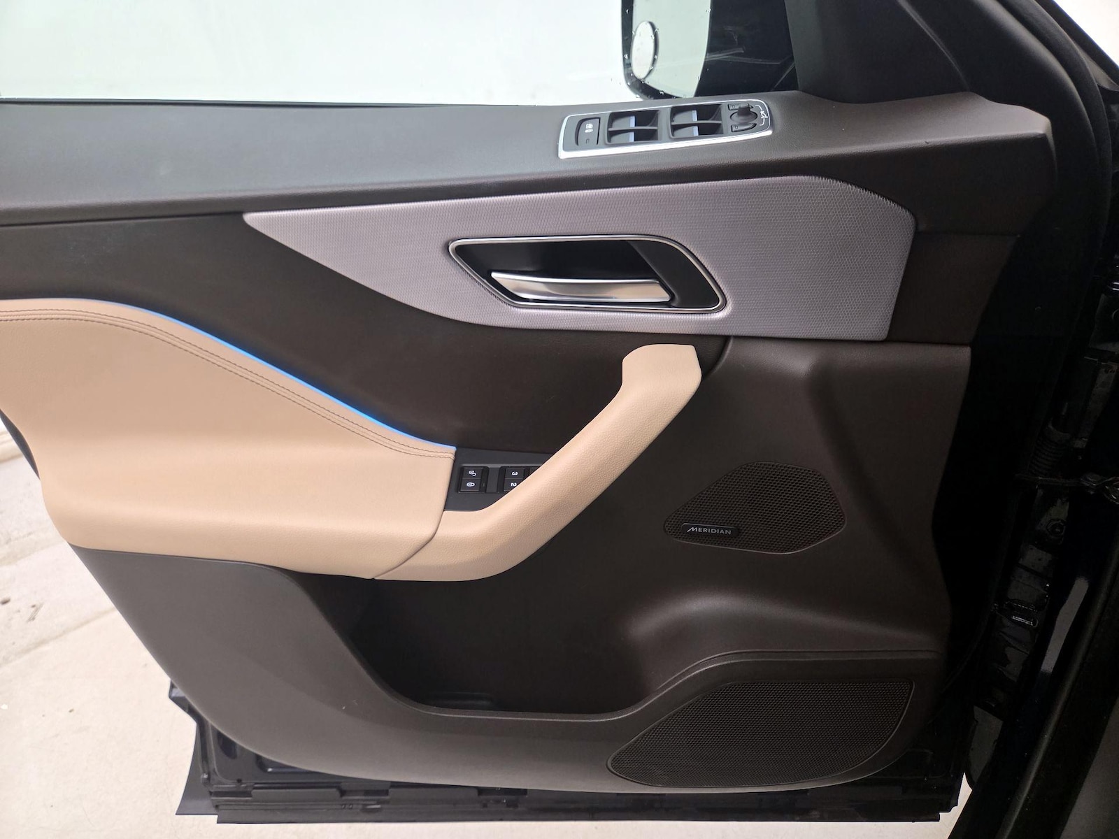 2020 Jaguar F-Pace Prestige - Photo 13