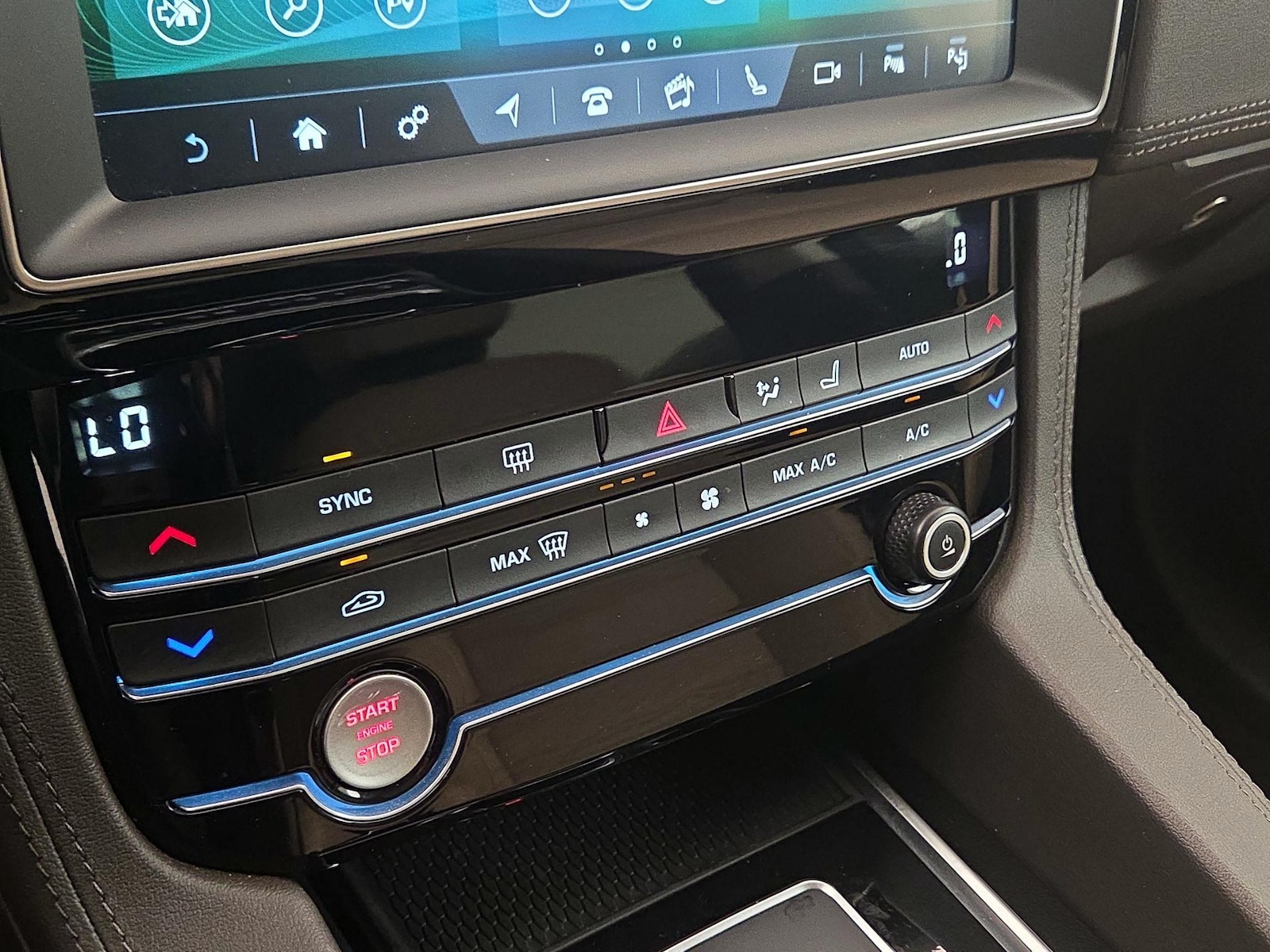 2020 Jaguar F-Pace Prestige - Photo 18