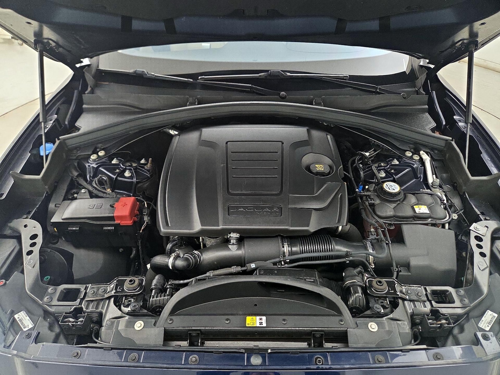 2020 Jaguar F-Pace Prestige - Photo 24
