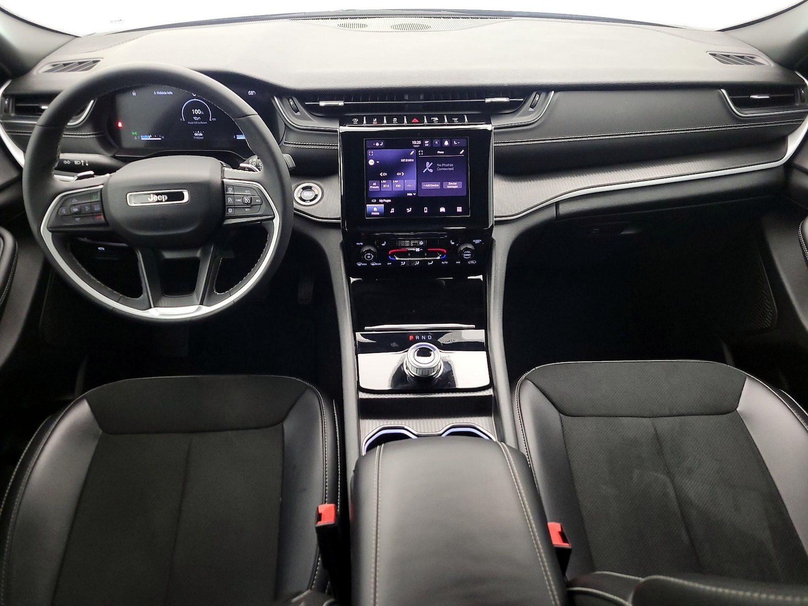 Apple CarPlay® & Android Auto™