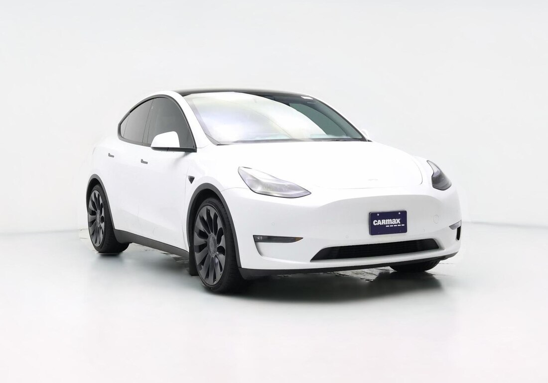 2022 Tesla Model Y Performance All-Wheel Drive in White — CarMax photo