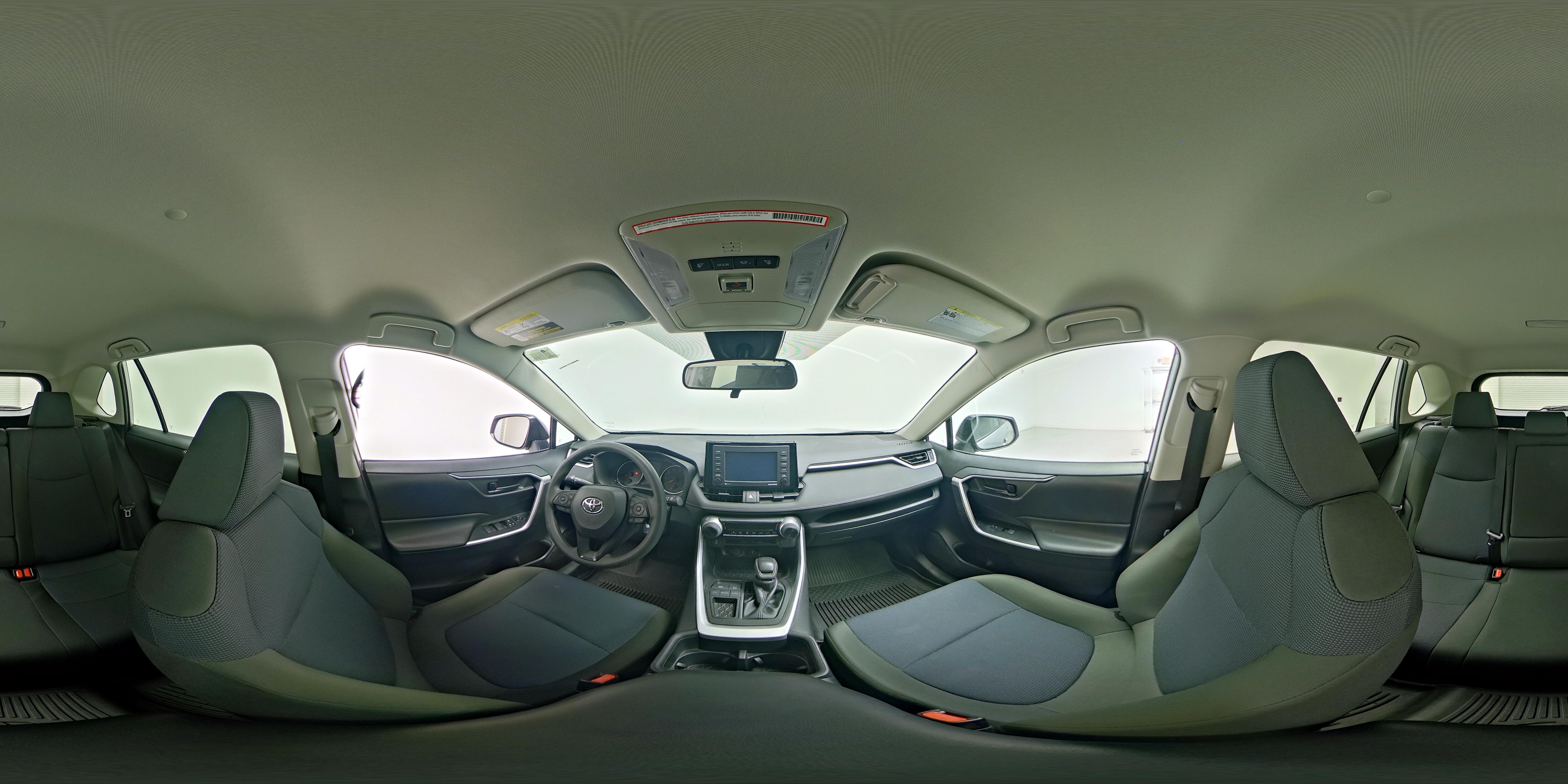 2022 Toyota RAV4 LE - Photo 24