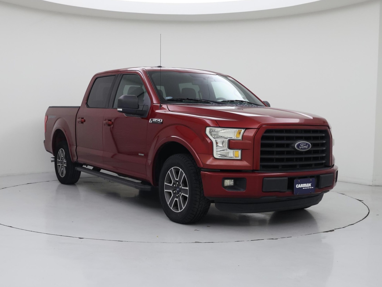 2015 Ford F-150 XLT - Photo 2