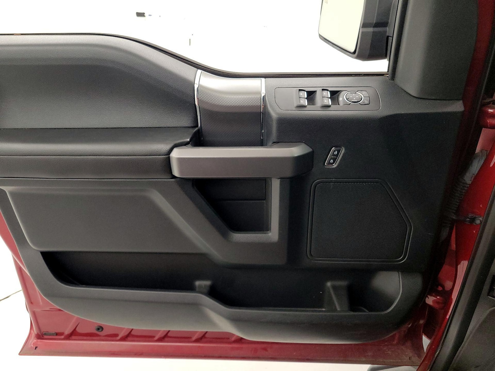 2015 Ford F-150 XLT - Photo 13
