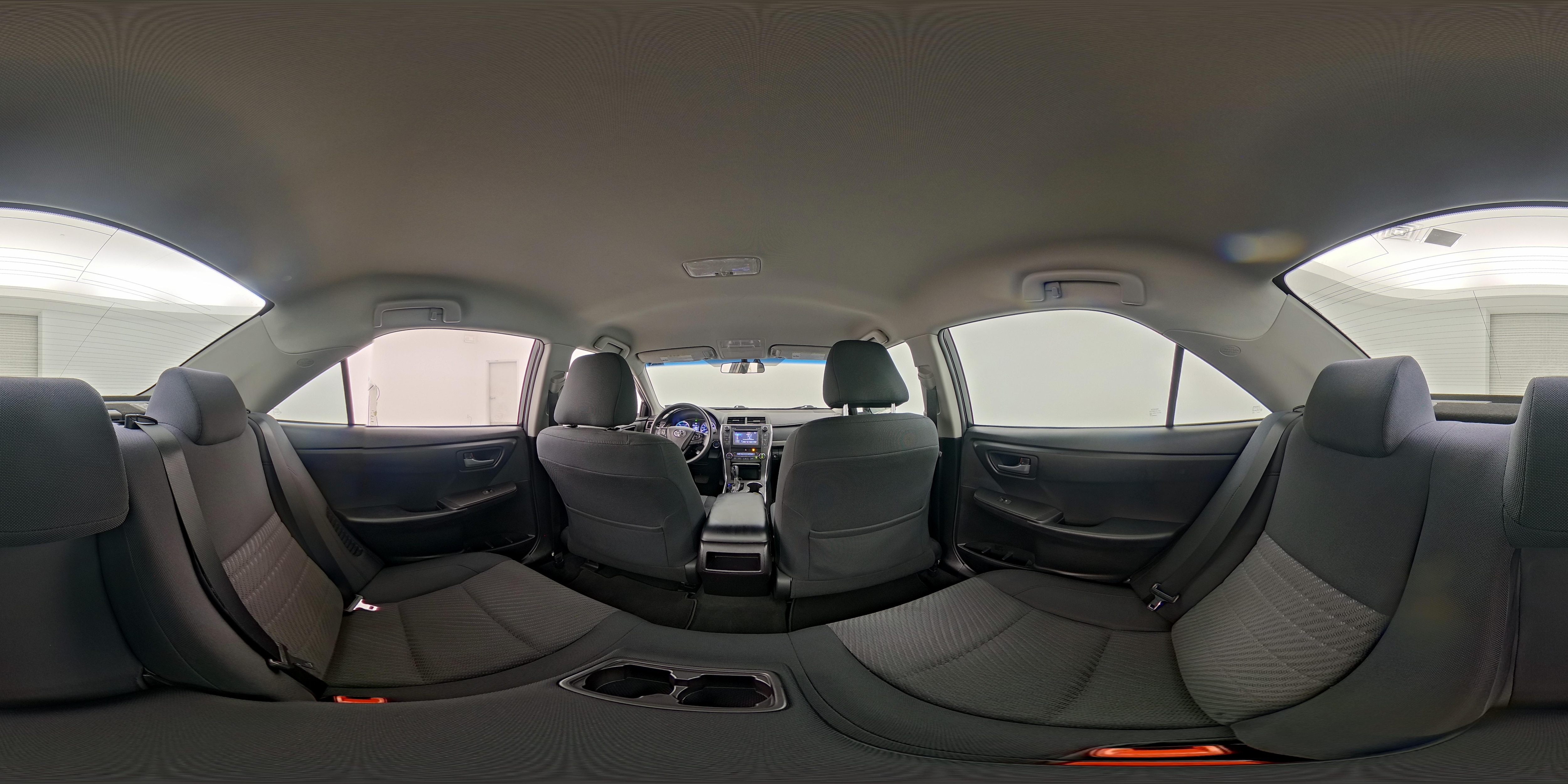 2017 Toyota Camry LE - Photo 25