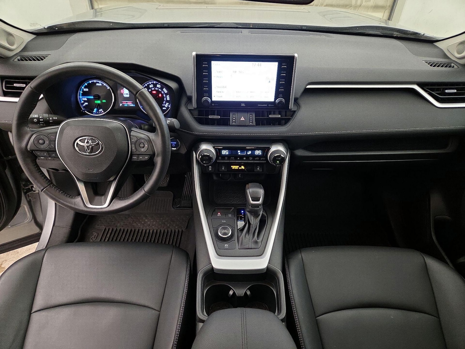 Apple CarPlay® & Android Auto™