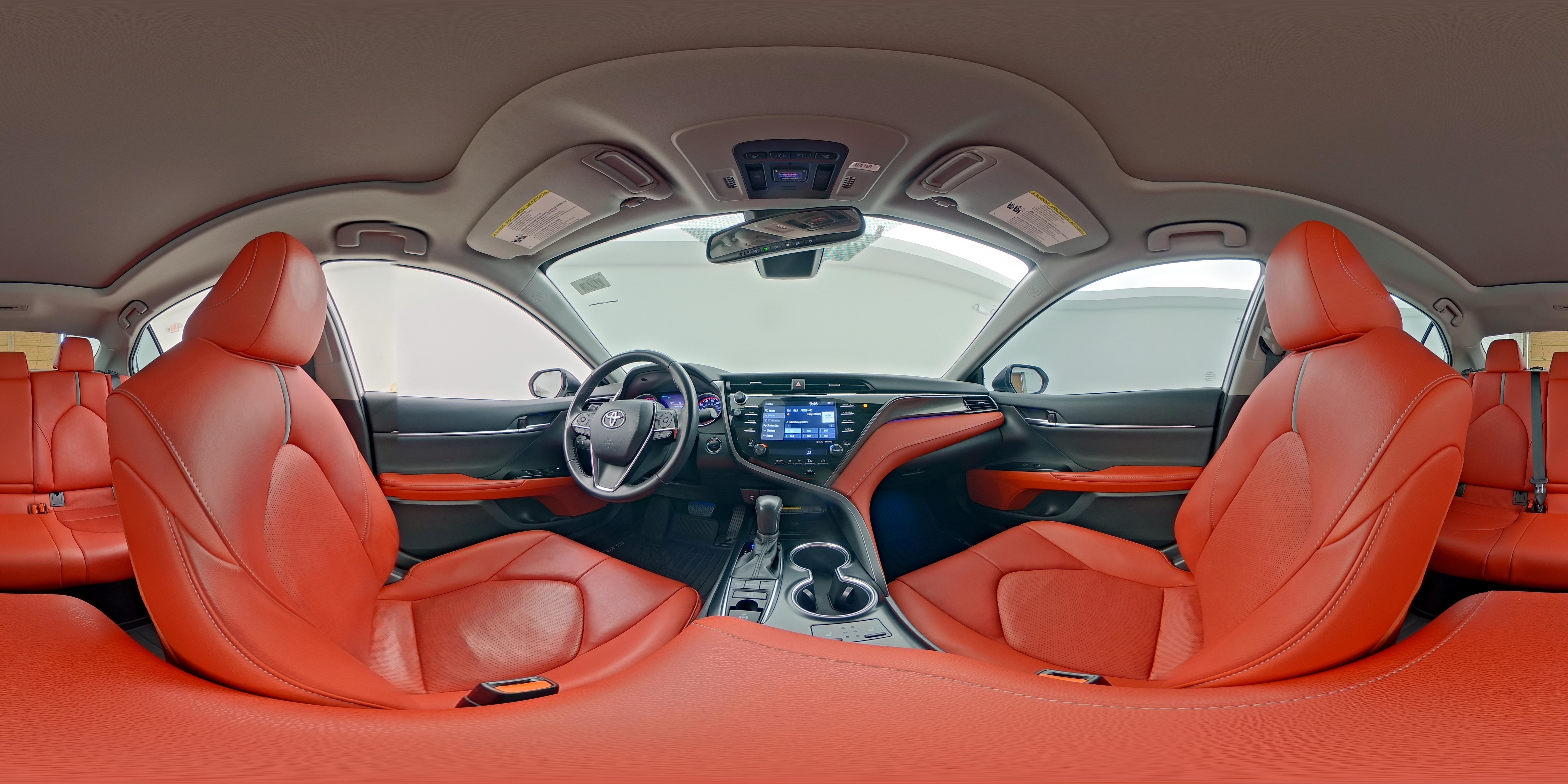 2019 Toyota Camry XSE - Photo 25