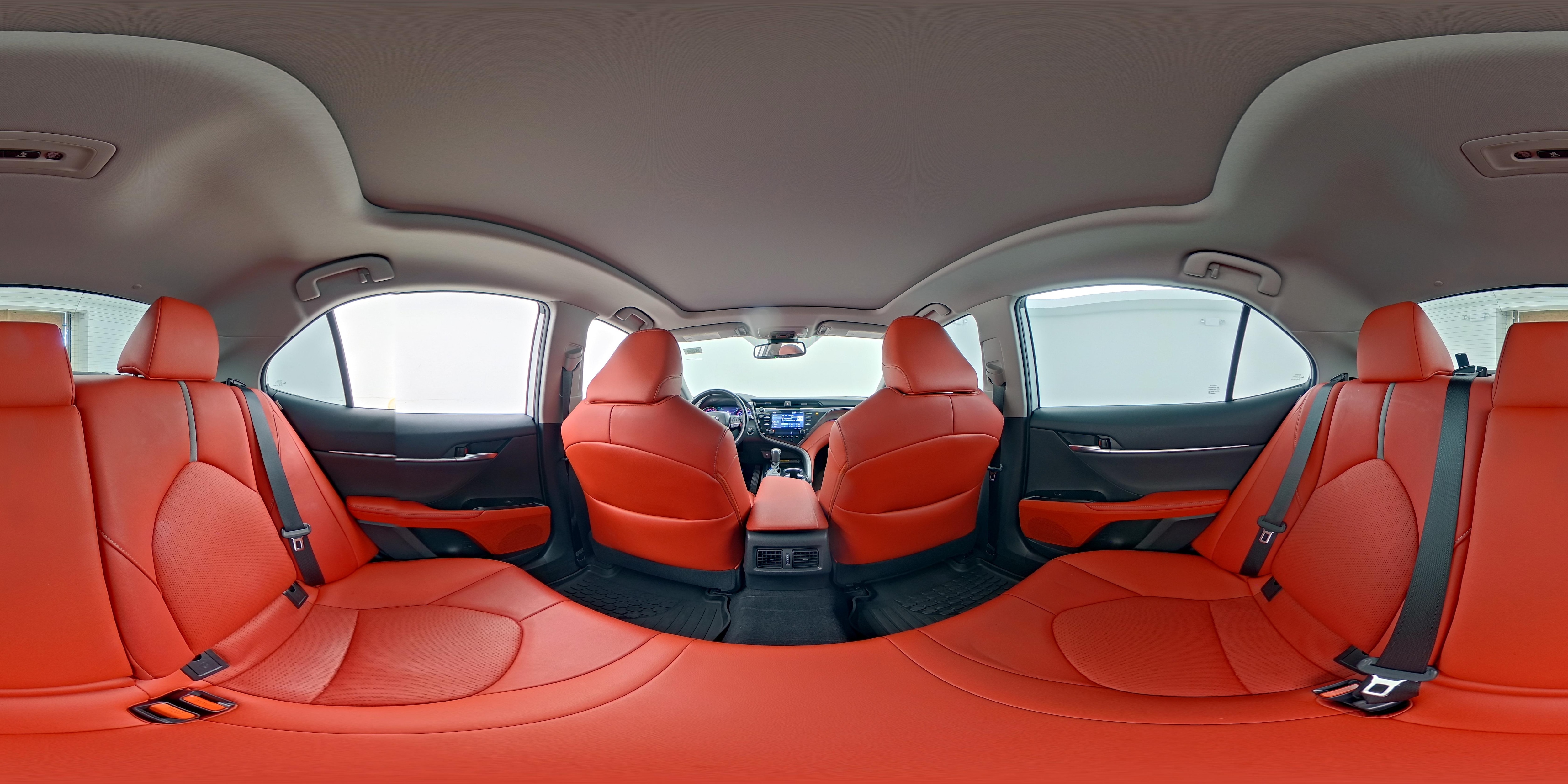 2019 Toyota Camry XSE - Photo 26