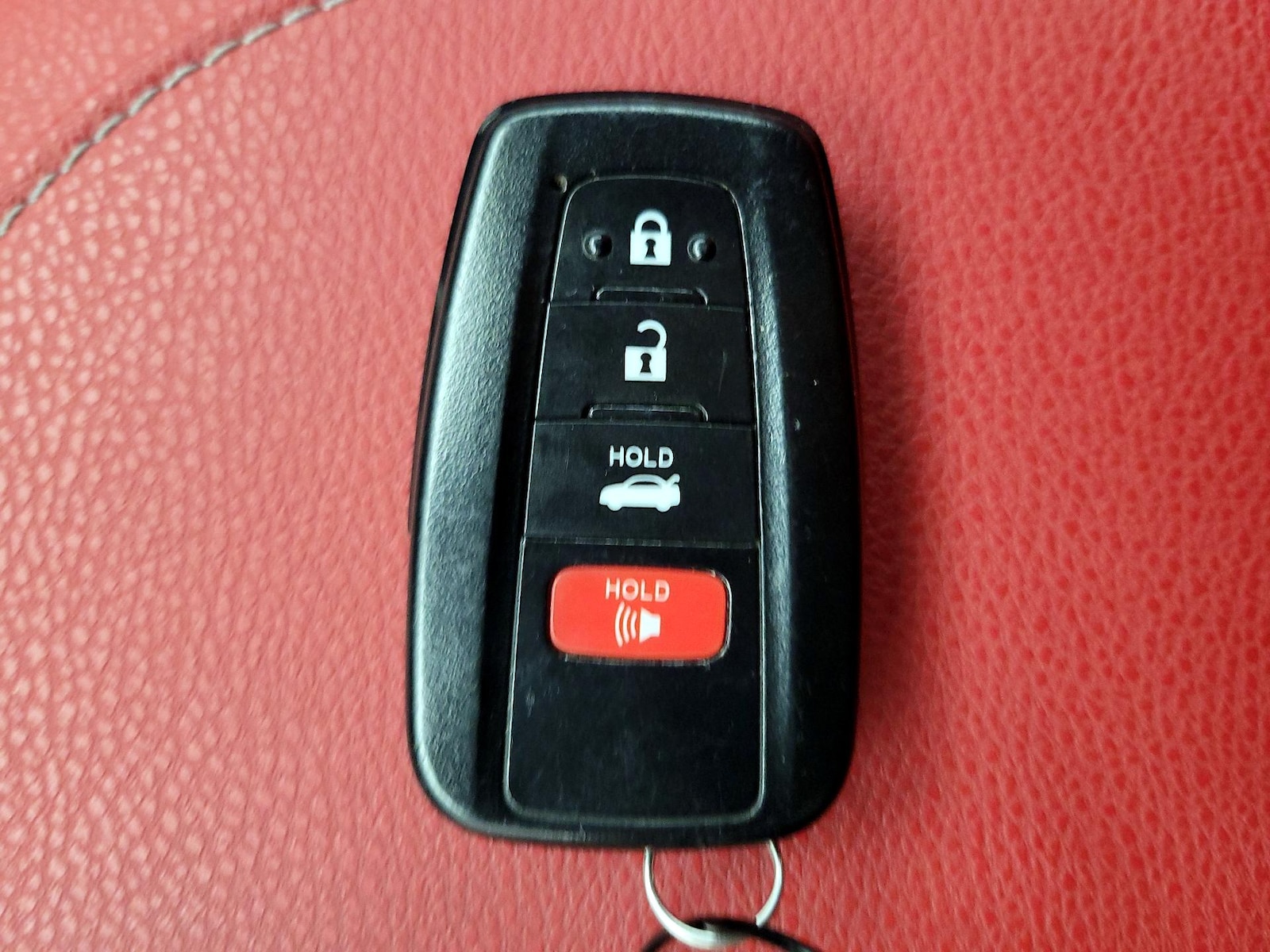 2019 Toyota Camry XSE - Photo 24